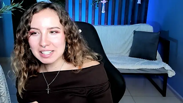 JasmineMilko webcam