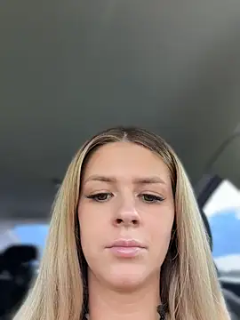 Love_Bri 🏁 online nude webcam