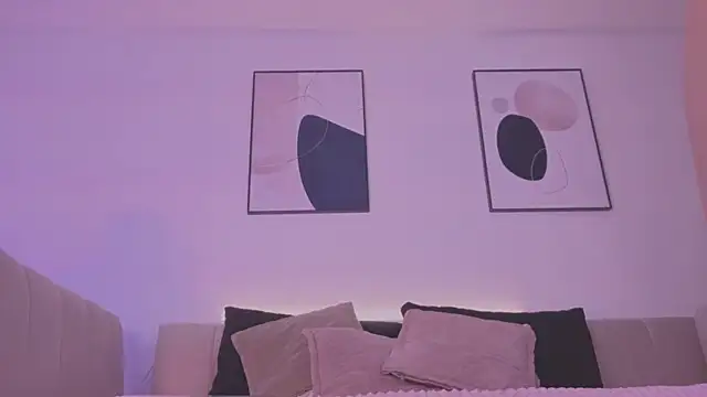 ahri_moon1 webcam