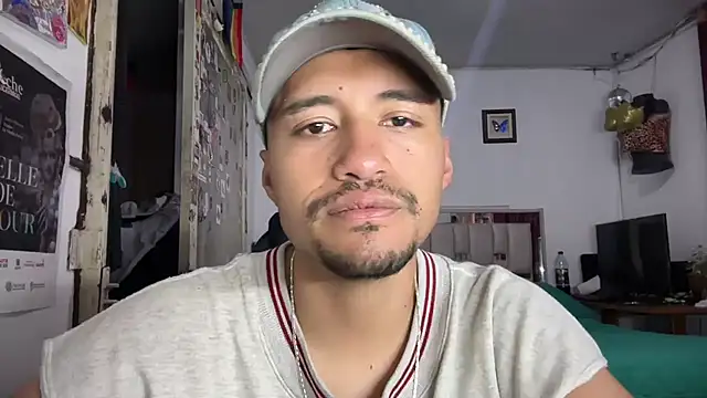 playfulboys_ webcam
