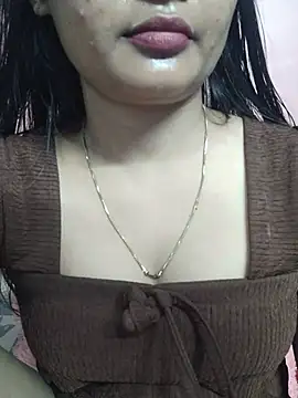Wild-janvi webcam