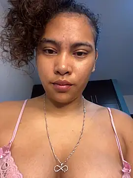 SophieD webcam