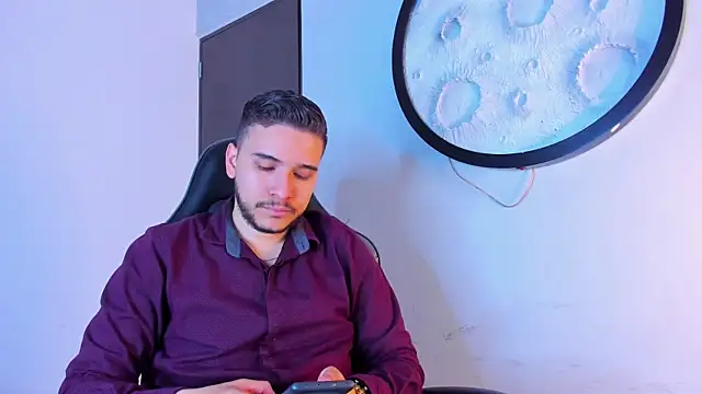 mike_257 webcam