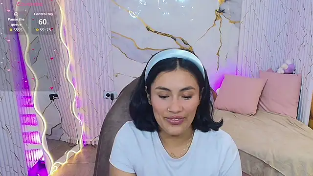 PEACHY_TAY webcam
