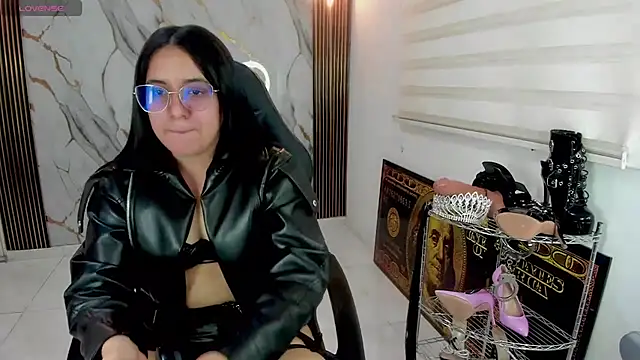queen_findom1 webcam