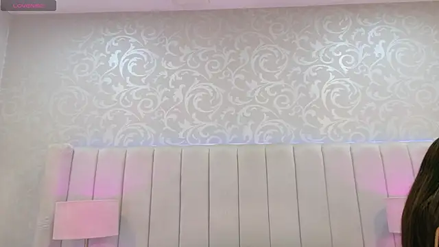 Emily__Stef webcam