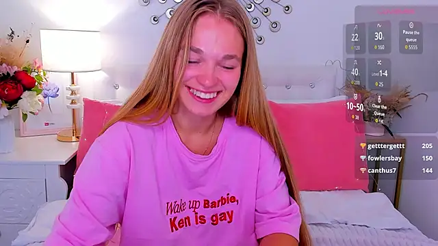 YangLola webcam