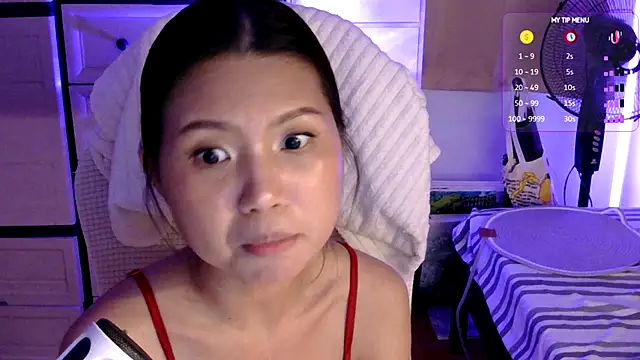 urgrl_portia webcam