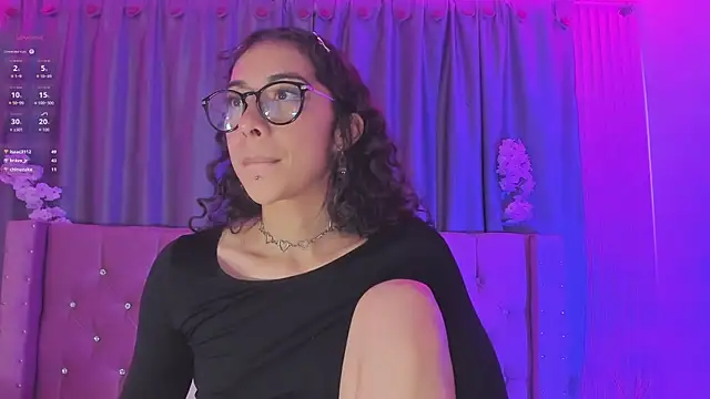 Sarah_Moon1 webcam