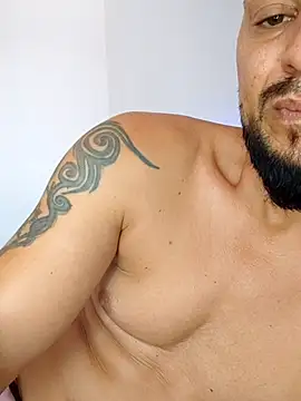 yasmi25 webcam