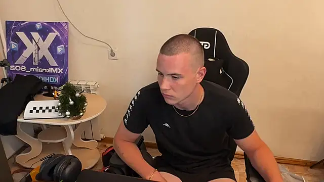Forest_ranger_999 live sex cam