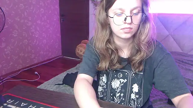AnniBrown_ webcam