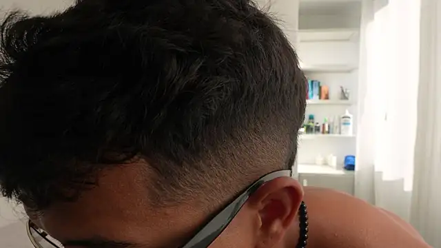 Paradise_boy__ webcam