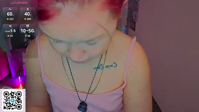 Mia_Moores webcam