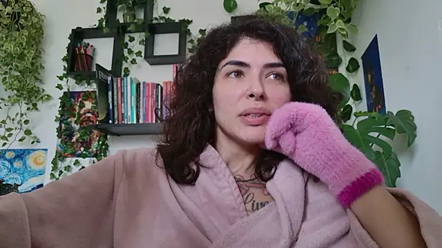 TaliMajesty webcam