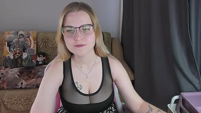 MissBrightShine webcam