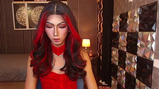 AudreyMilesTrans webcam