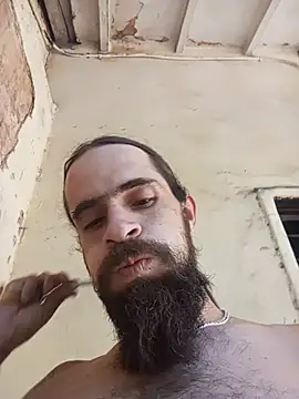 hairy_mannn live cam on StripChat