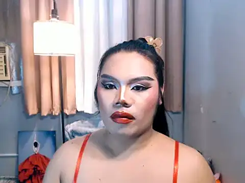 TSbrianaHugeCock webcam