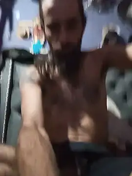 hairy_mannn webcam