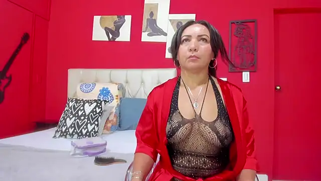 Rebecca_Milf webcam