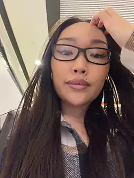 trytomakememoam webcam