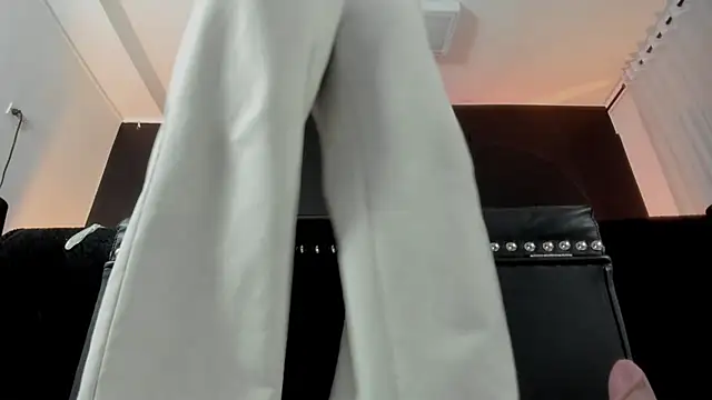 _Jade_16 webcam