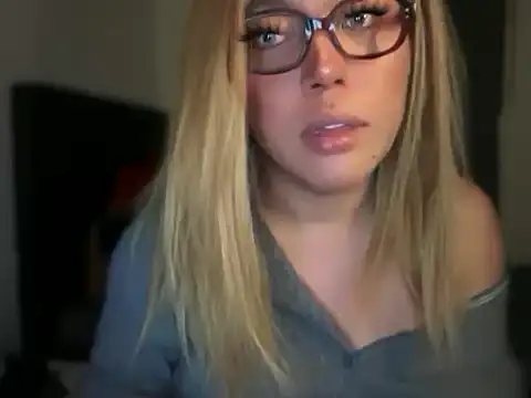 caligirlnikita webcam