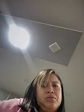Melany-1 webcam