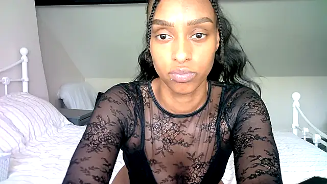 Hazel_Dollxx 🌂 live online webcam