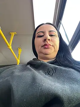 Abril_Luv webcam