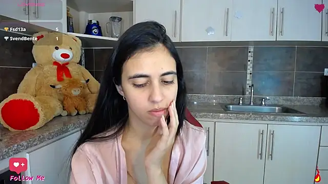 anna_alvarez live cam on StripChat