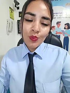 MAYE__13 webcam