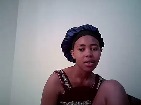MidnightNala webcam