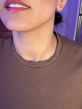 mahia_queen 🤱 live chat