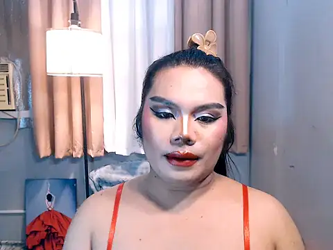 TSbrianaHugeCock webcam
