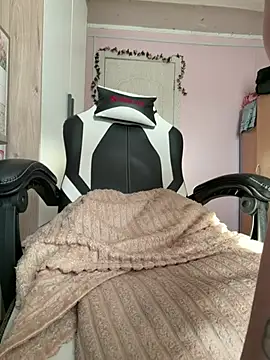 EmmySuiyugh