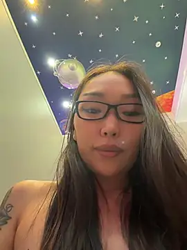 trytomakememoam webcam