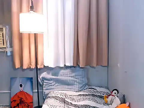 TSbrianaHugeCock webcam