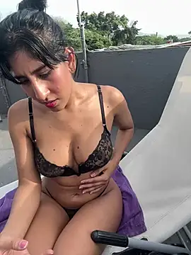 Violet_rousse7 webcam