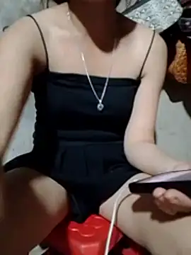 Zara-bebe live cam on StripChat