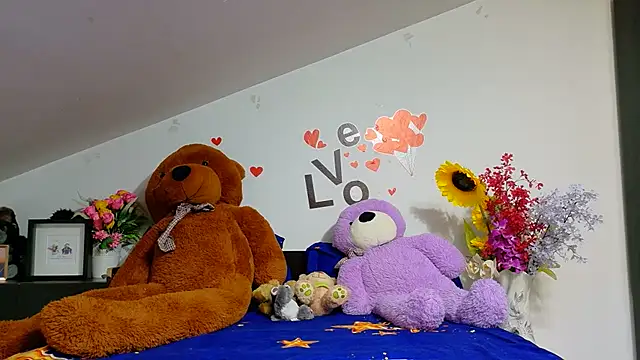 SweetMaddy888 webcam