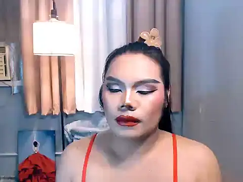 TSbrianaHugeCock webcam