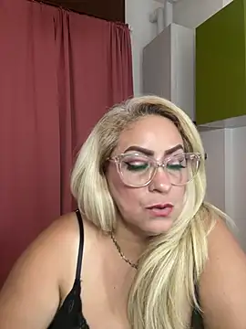 x_elena_x webcam
