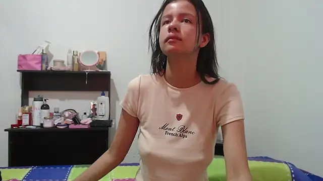 nathaly_jones_ live cam on StripChat