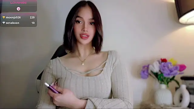 Anna_HollyDoll webcam