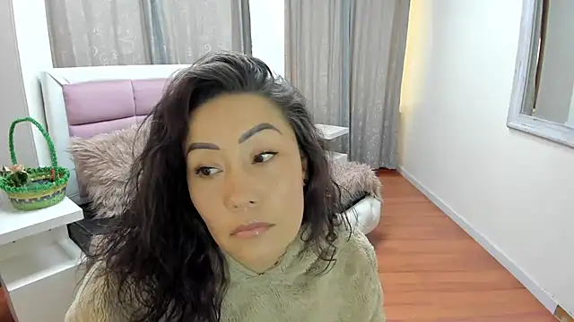 gaby_trent - Gaby_trent's free webcam - UK Sex Cams