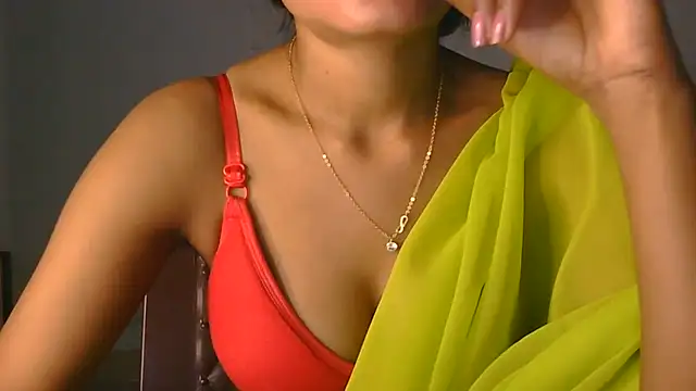 Aarti_misty71 webcam