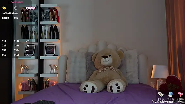 Angela_Myst webcam