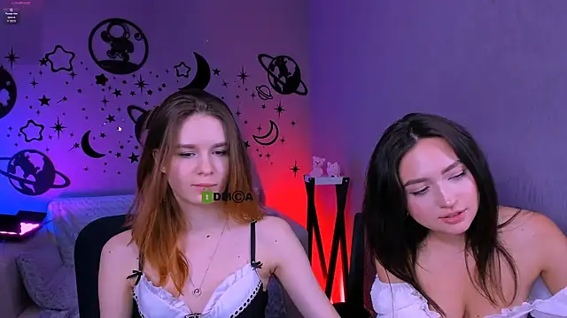 angie_foxy1 webcam